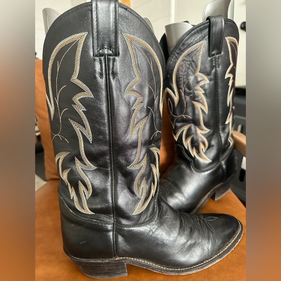 OUT OF STOCK Classic and Vintage JUSTIN “1419” FULL BLACK LEATHER SIZE 10-1/2D - Picture 4 of 7